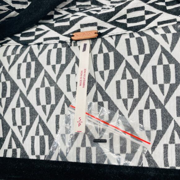 NEW Free People Rillo Beach Summer Shirtdress Small Black White Lightweight - Picture 4 of 16